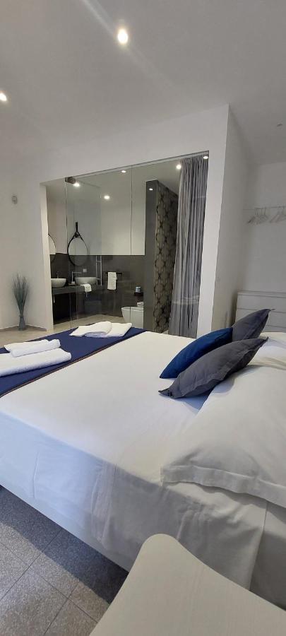 Miramare Rooms B&B 아볼라 외부 사진